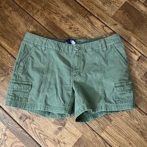 The North Face Army Green Utility Shorts- Size 6